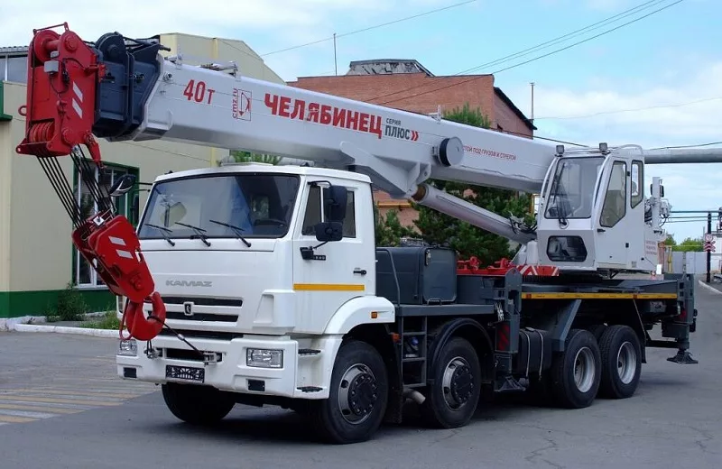 Автокран Челябинец КС-65711 40 т