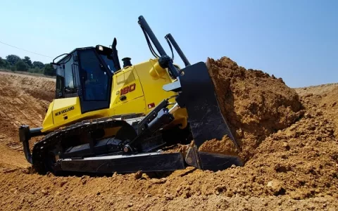 Бульдозер New Holland D180