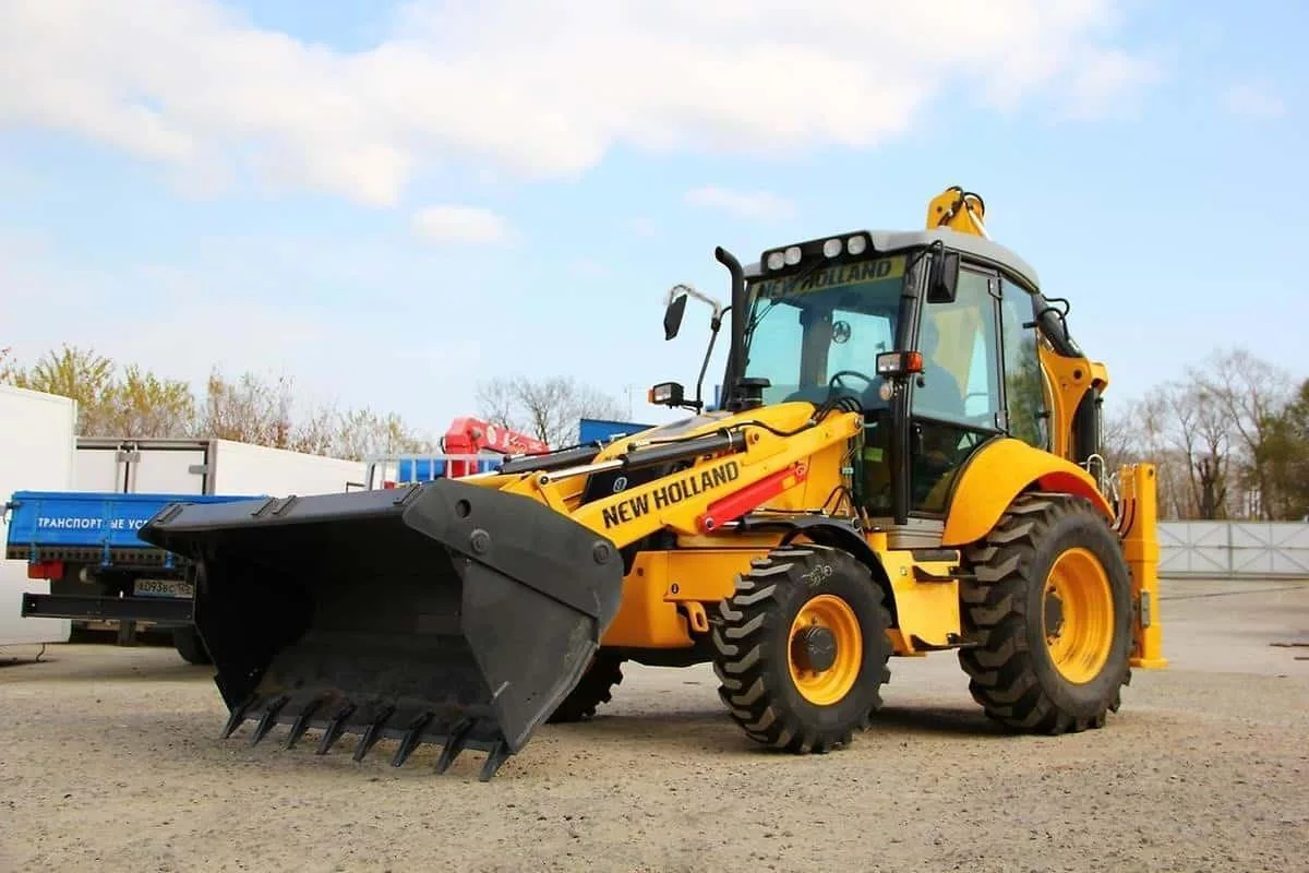 Экскаватор-погрузчик New Holland B110B
