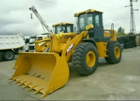 Фронтальный погрузчик XCMG LW500F