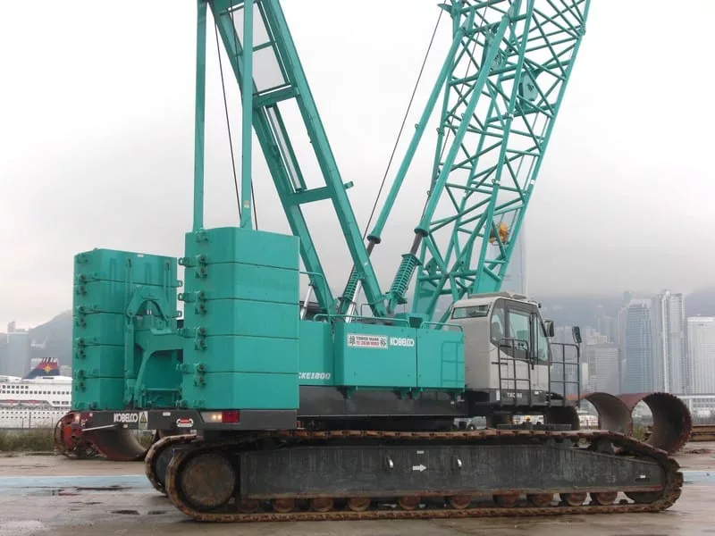 Гусеничный кран Kobelco CKE1800-1F