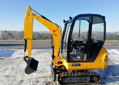 Мини-экскаватор JCB 8018